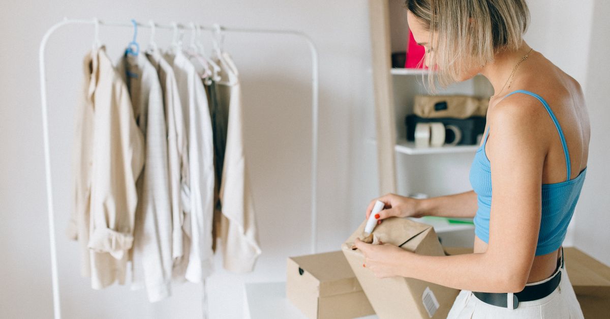 How to Track AliExpress Orders in the US